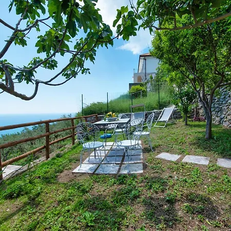 Casa Deva Coast, With Private Garden Overlooking The Sea *